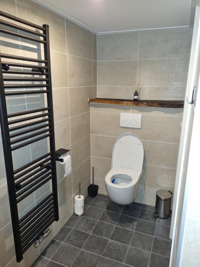 Landelijk Gelegen Boerderij Aan De Pothofweg Apartment Anevelde Luaran gambar